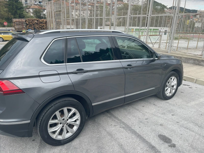 VW Tiguan, снимка 6 - Автомобили и джипове - 47397388