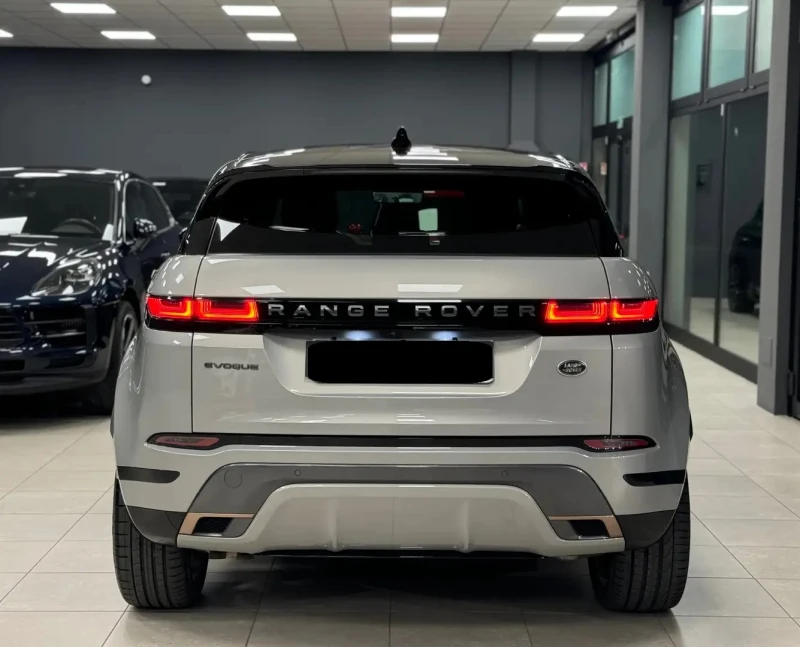 Land Rover Range Rover Evoque 2.0d i4 First Edition Dynamic AWD, снимка 5 - Автомобили и джипове - 48174122