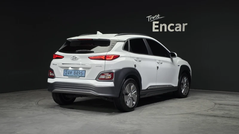 Hyundai Kona Elektrik Проверена, снимка 2 - Автомобили и джипове - 52575853