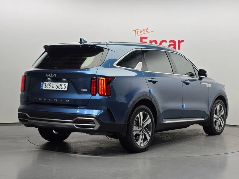 Kia Sorento HEV 1.6 2WD| КАМЕРА| ПОДГРЕВ| ОБДУХ| ЕЛ.СЕДАЛКИ, снимка 2 - Автомобили и джипове - 55736728