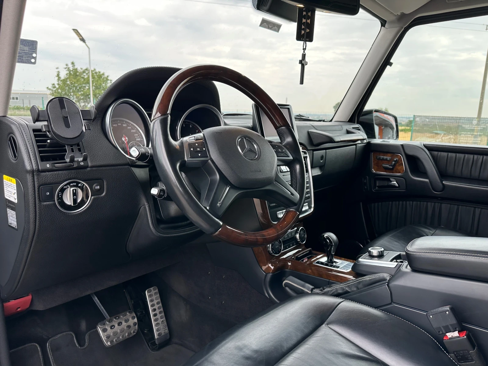Mercedes-Benz G 500 DESIGNO 76000 км - изображение 9