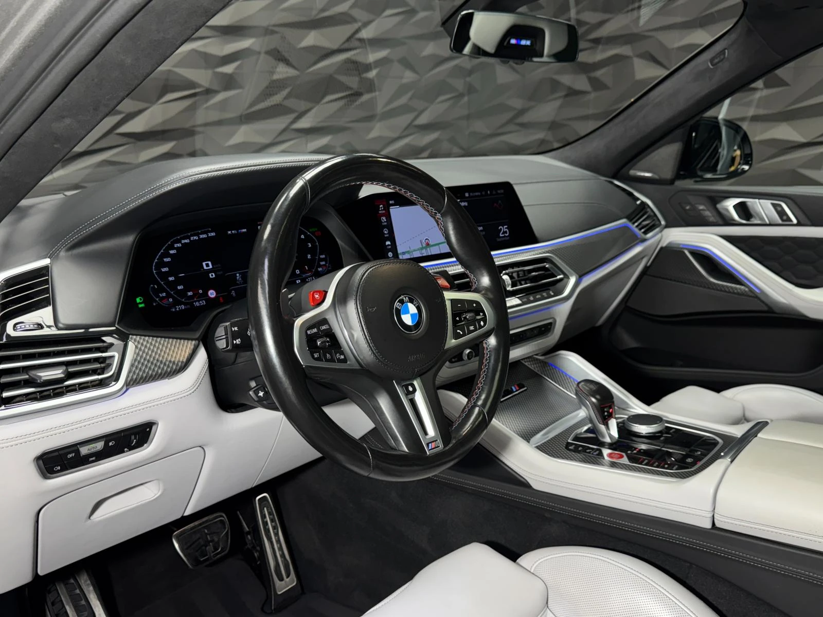 BMW X6 M Competition * * Pano* 360* H&K* Carbo | Mobile.bg   11