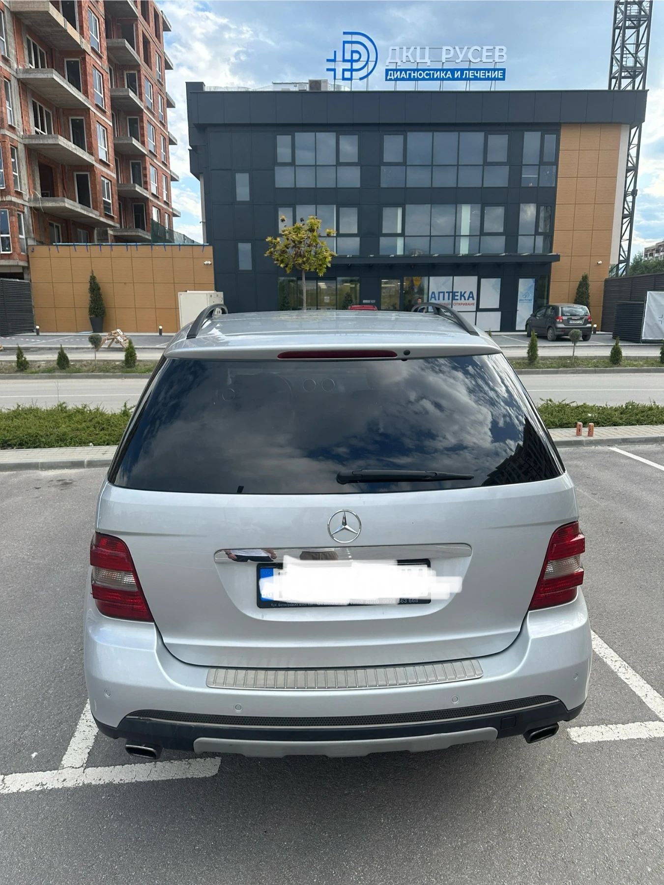 Mercedes-Benz ML 500  - изображение 8