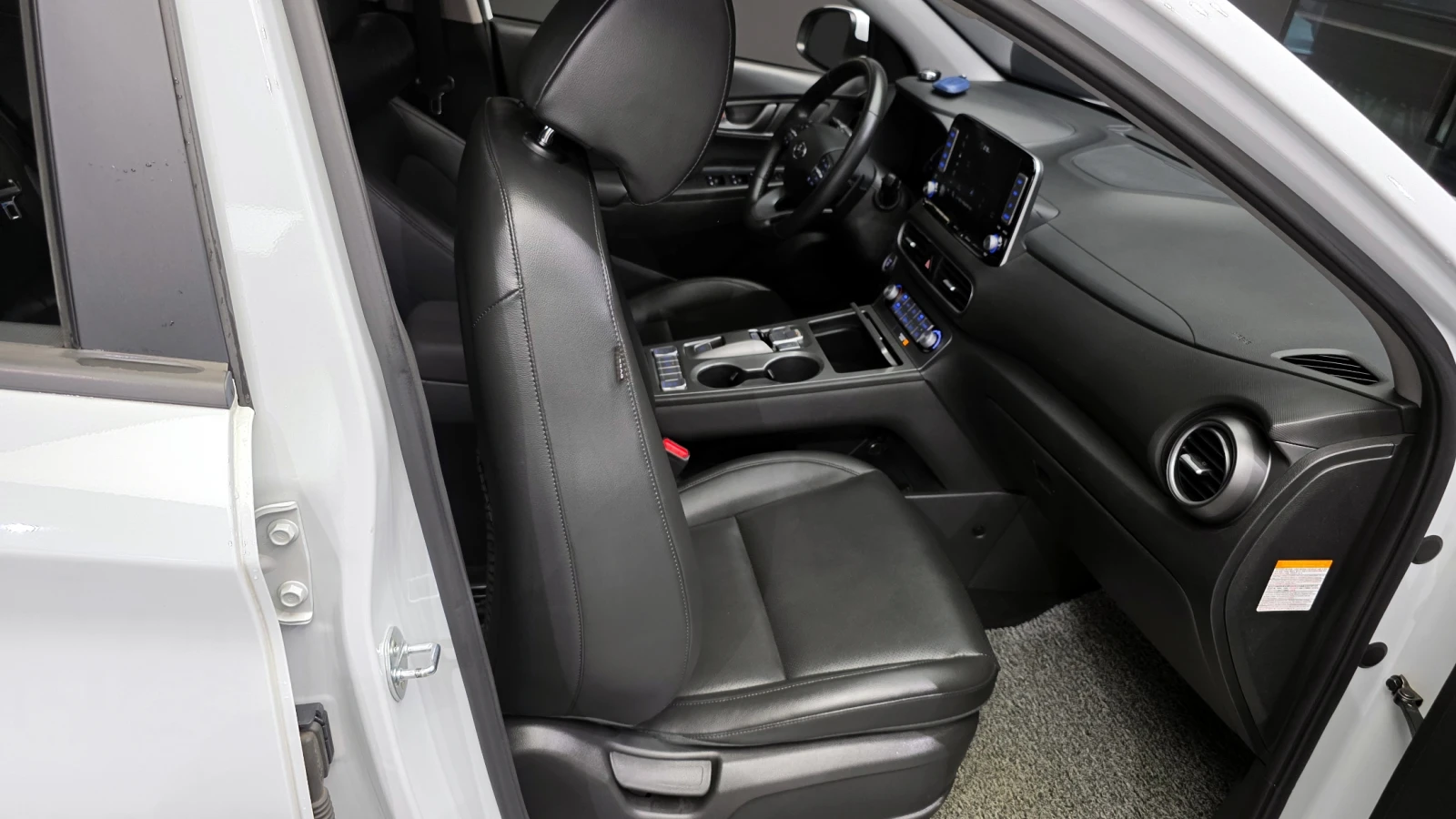 Hyundai Kona Elektrik Проверена - изображение 10