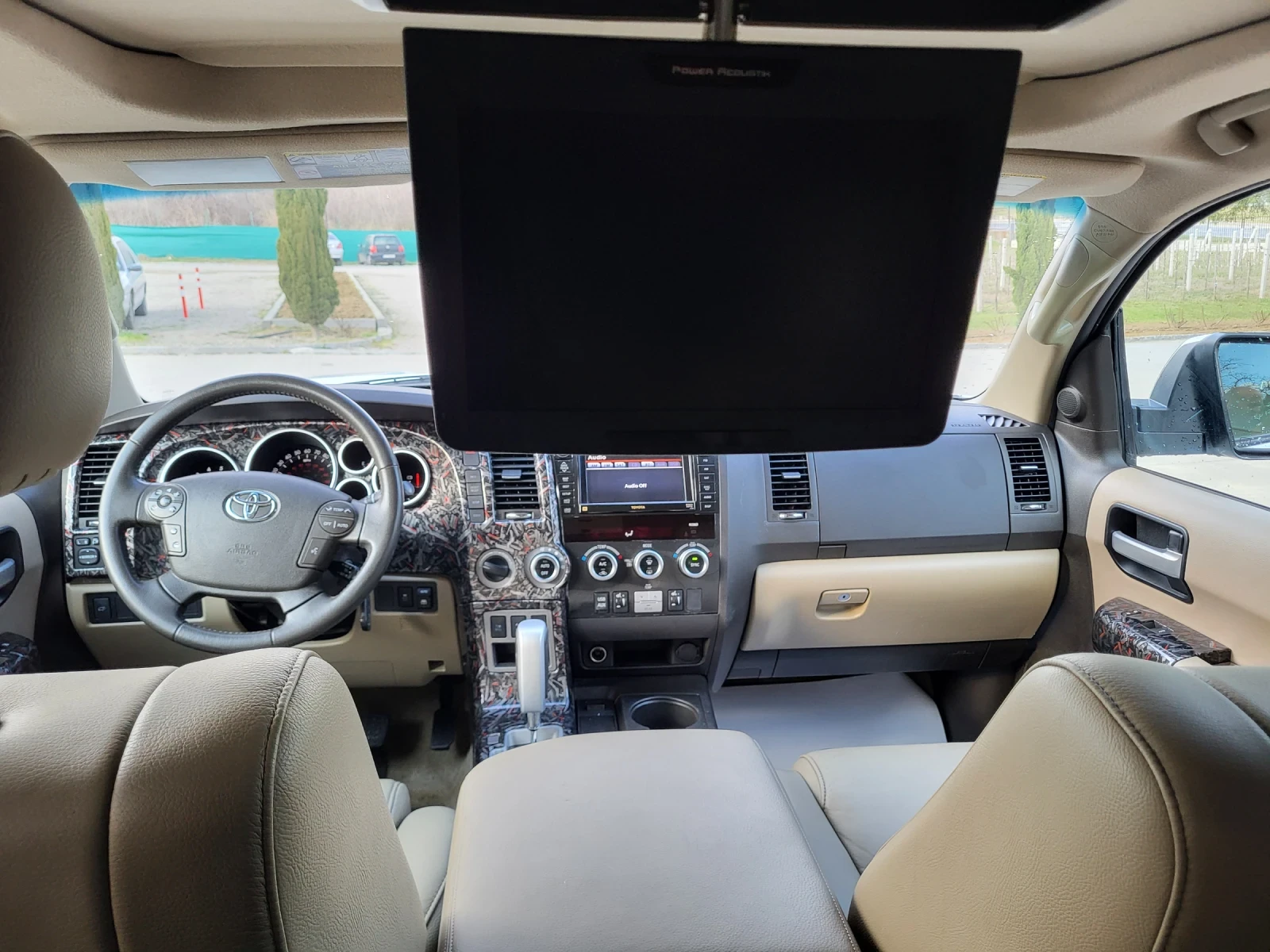 Toyota Sequoia Limited, снимка 8 - Автомобили и джипове - 53783945