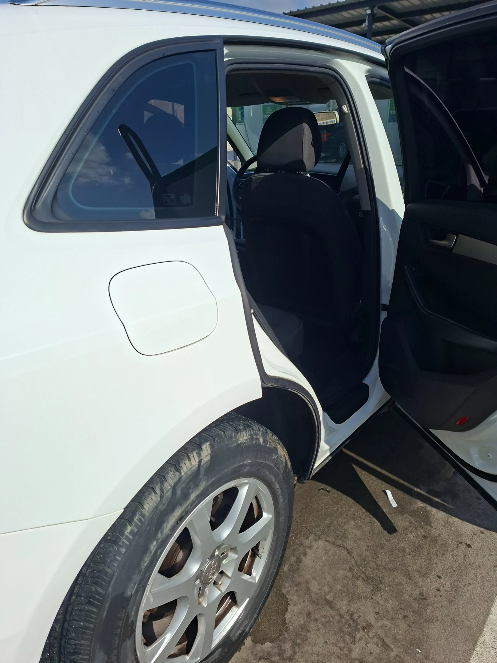 Audi Q5, снимка 7 - Автомобили и джипове - 53938668