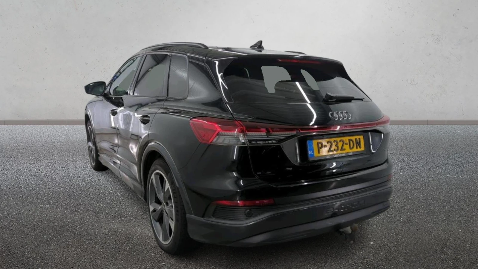 Audi Q4  E-tron 50 Advanced , снимка 3 - Автомобили и джипове - 53959823