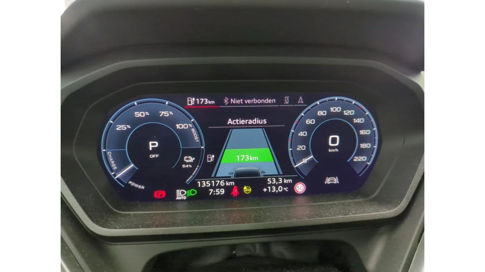 Audi Q4  E-tron 50 Advanced , снимка 7 - Автомобили и джипове - 53959823