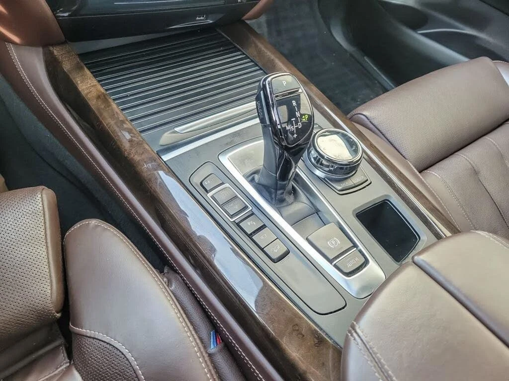 BMW X5 * М-Package* * HeadUp* AвтоКредит* (ЦЕНА ДО БГ), снимка 13 - Автомобили и джипове - 54439327
