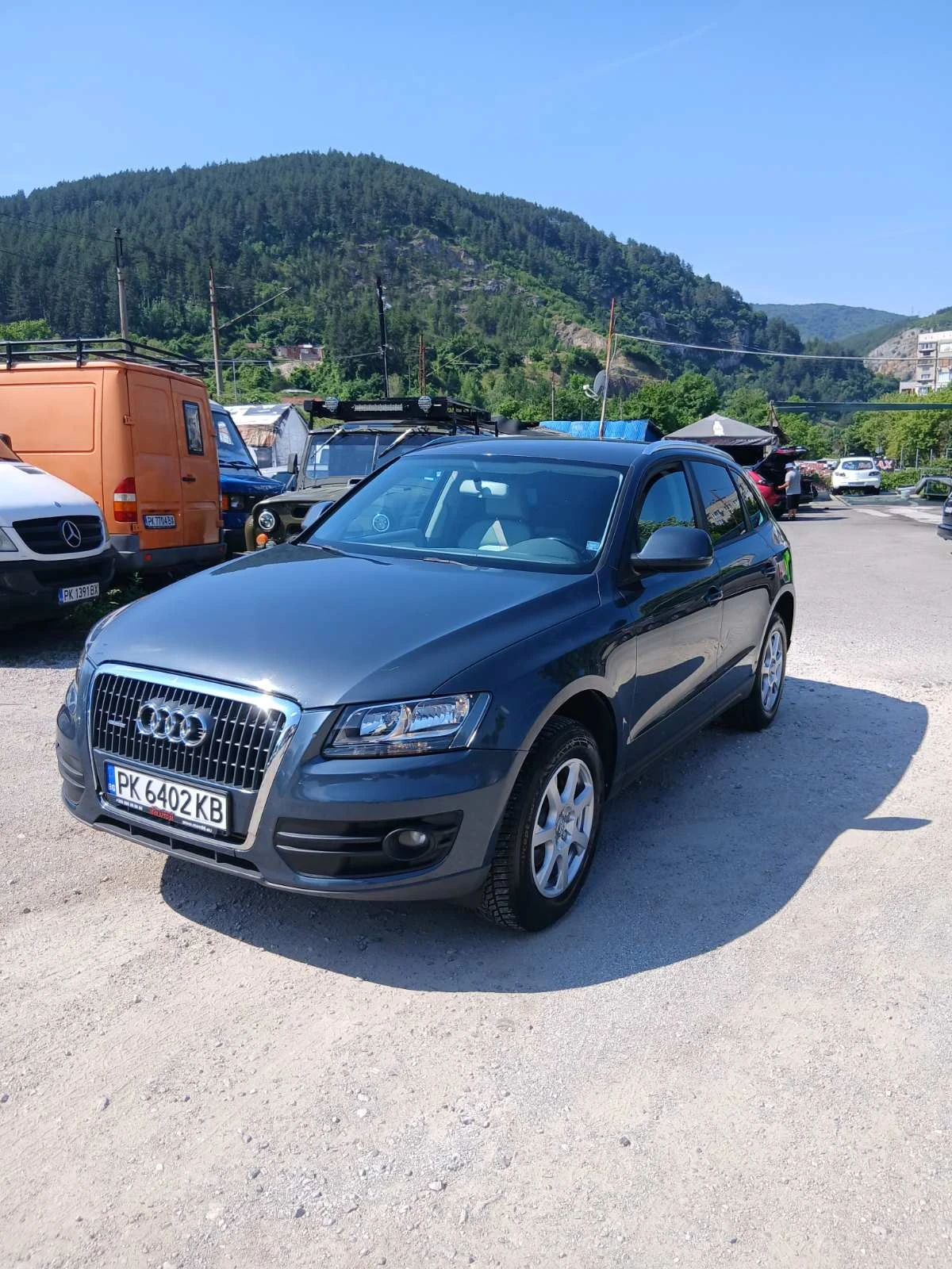 Audi Q5 2.0, снимка 3 - Автомобили и джипове - 54871088