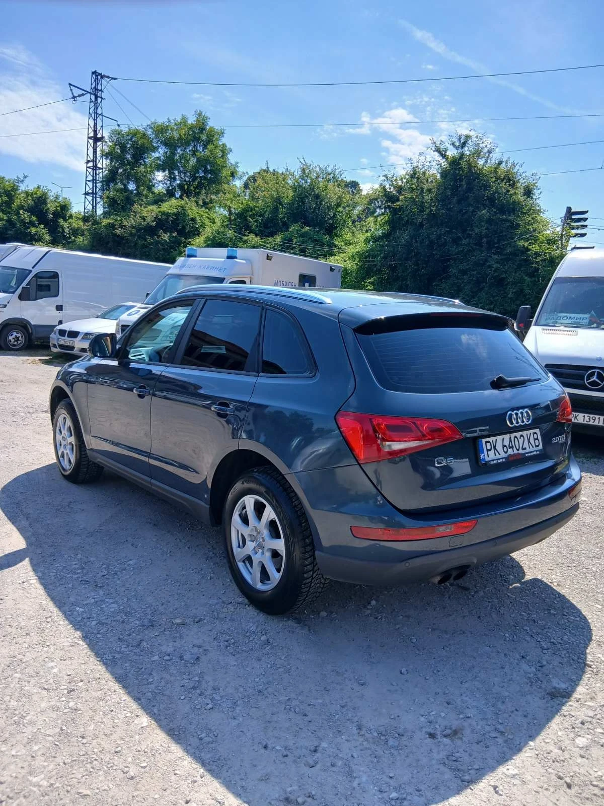 Audi Q5 2.0, снимка 6 - Автомобили и джипове - 54871088