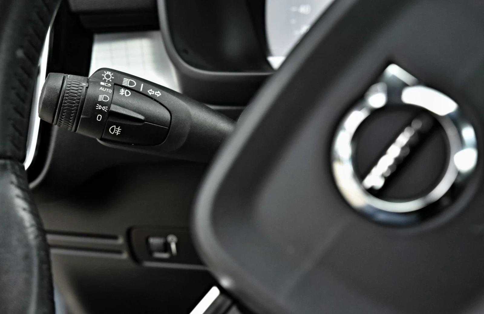 Volvo XC40 ������ ������ AWD  | Mobile.bg � ����������� 12