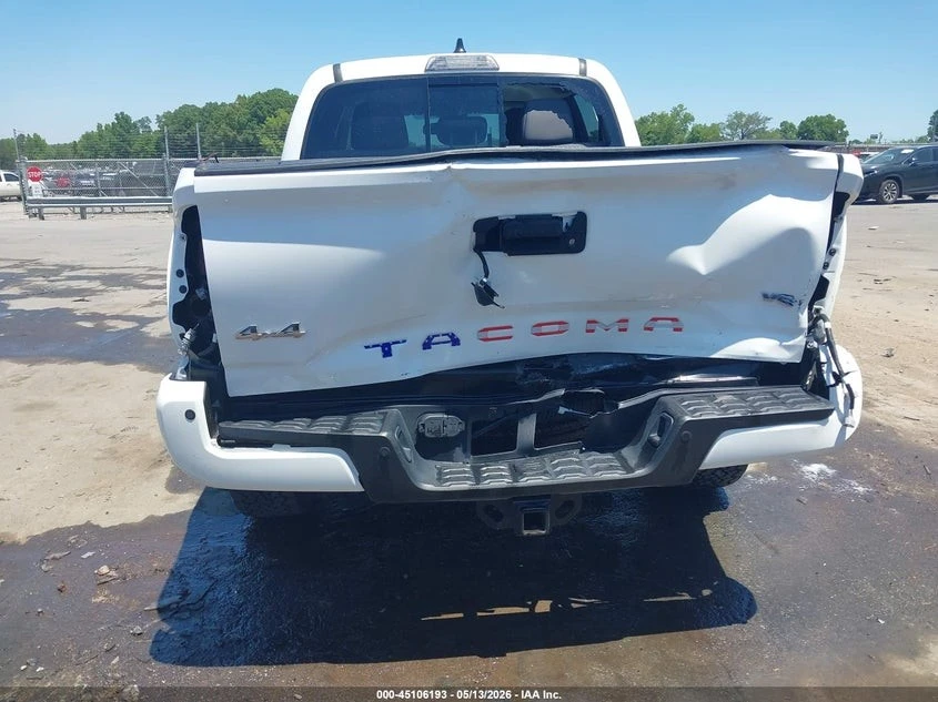 Toyota Tacoma ПОДГРЕВ* КАМЕРА* KEYLESS, снимка 6 - Автомобили и джипове - 55028044