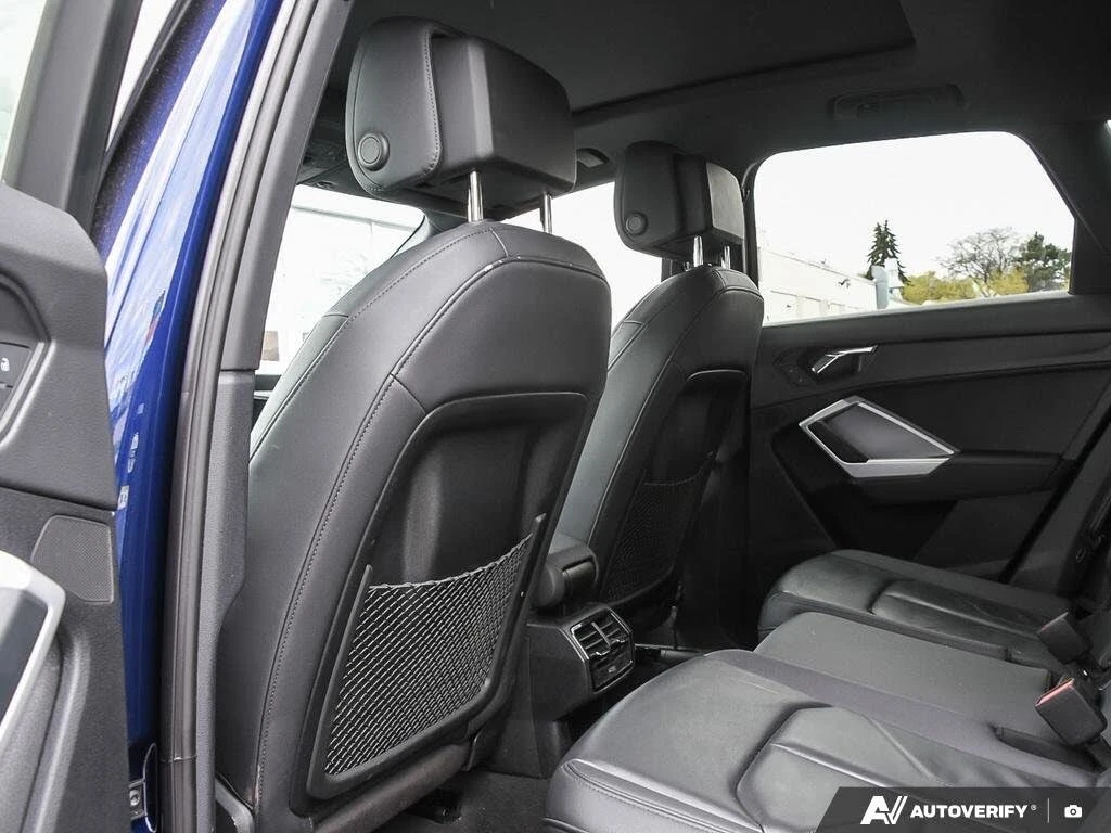 Audi Q3 MATRIX* 45TFSI* ПОДГРЕВ* КАМЕРА* ПАНОРАМА* , снимка 13 - Автомобили и джипове - 55304297