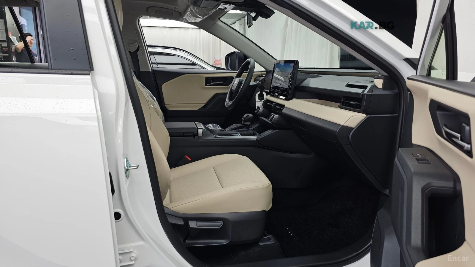Toyota Rav4 6th GEN/HEV/2WD/2.5, снимка 16 - Автомобили и джипове - 55367151