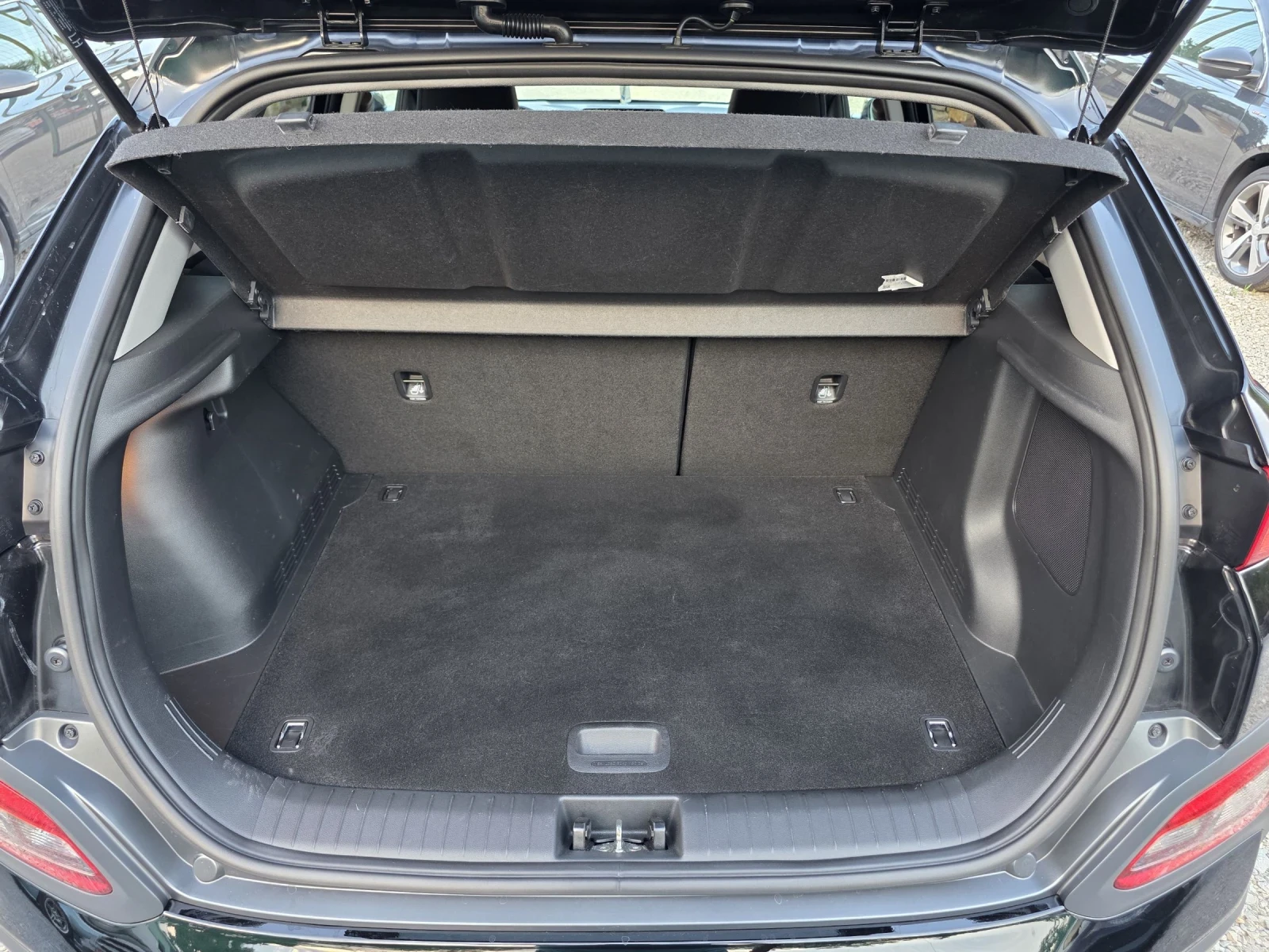 Hyundai Kona 204 К.С. 64 KW 57000 KM БЛУ-ЛИНК, снимка 17 - Автомобили и джипове - 55436490