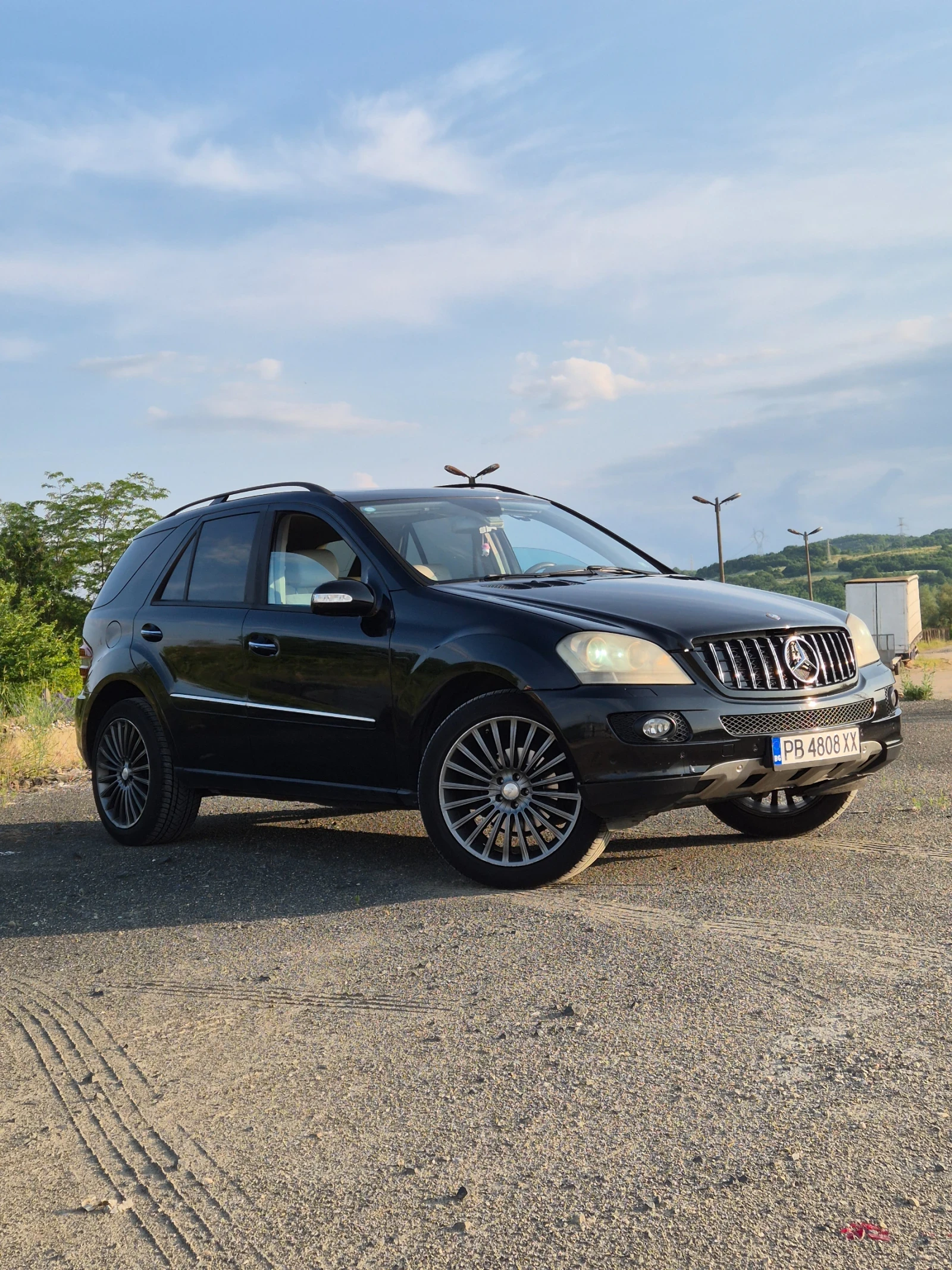 Mercedes-Benz ML 320, снимка 2 - Автомобили и джипове - 55480048