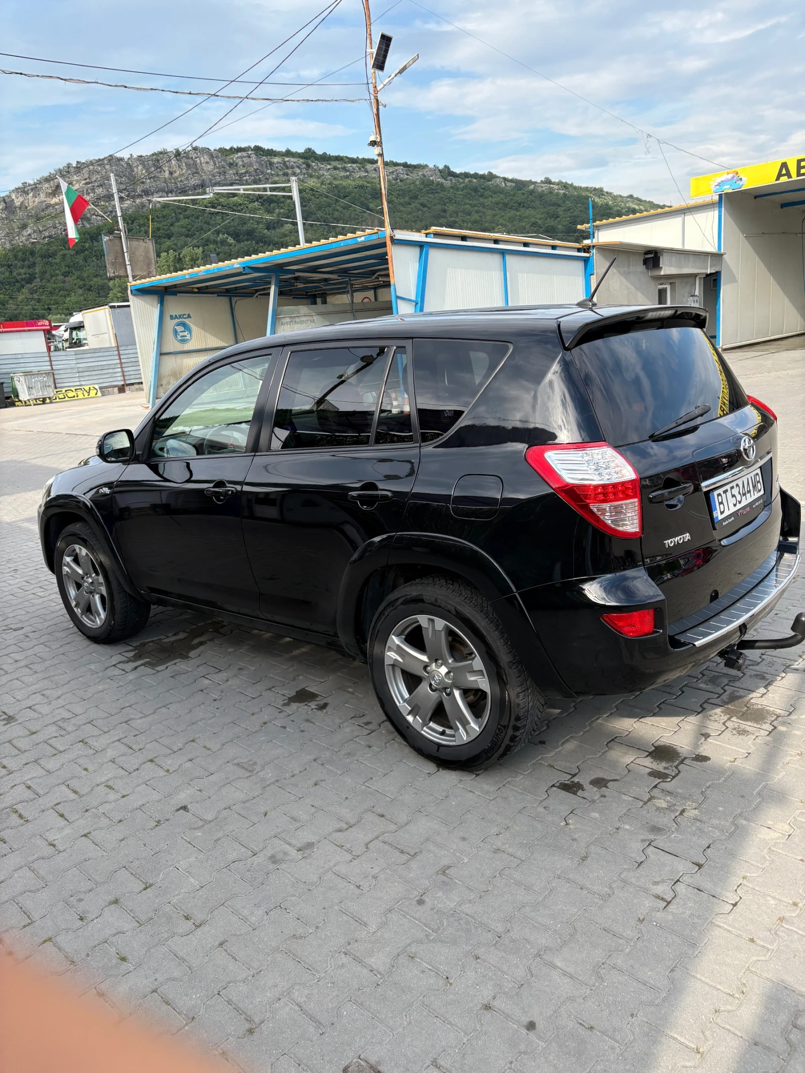 Toyota Rav4 2.2 150 k Avtomatik, снимка 12 - Автомобили и джипове - 55515244