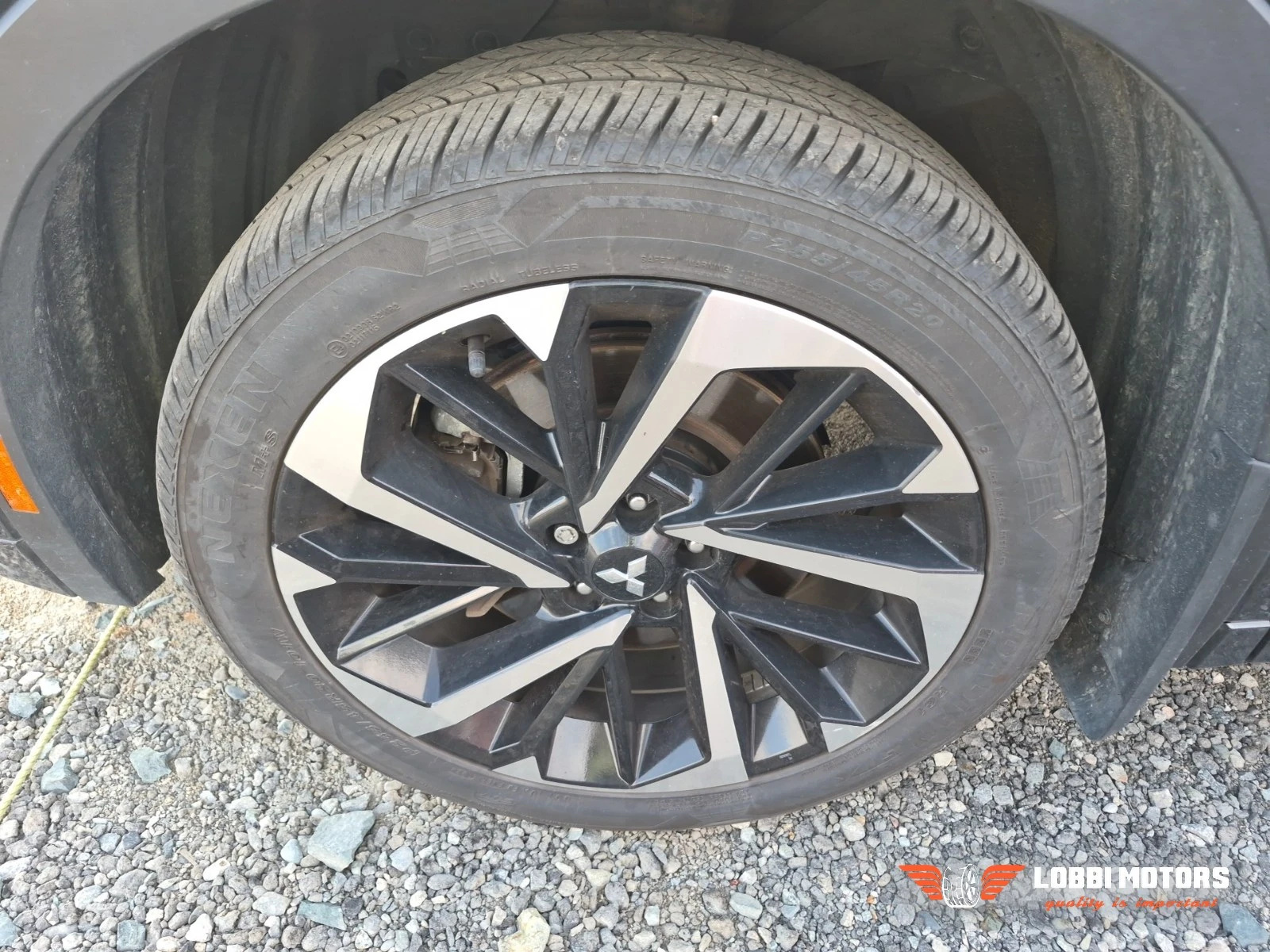 Mitsubishi Outlander, снимка 6 - Автомобили и джипове - 55928991