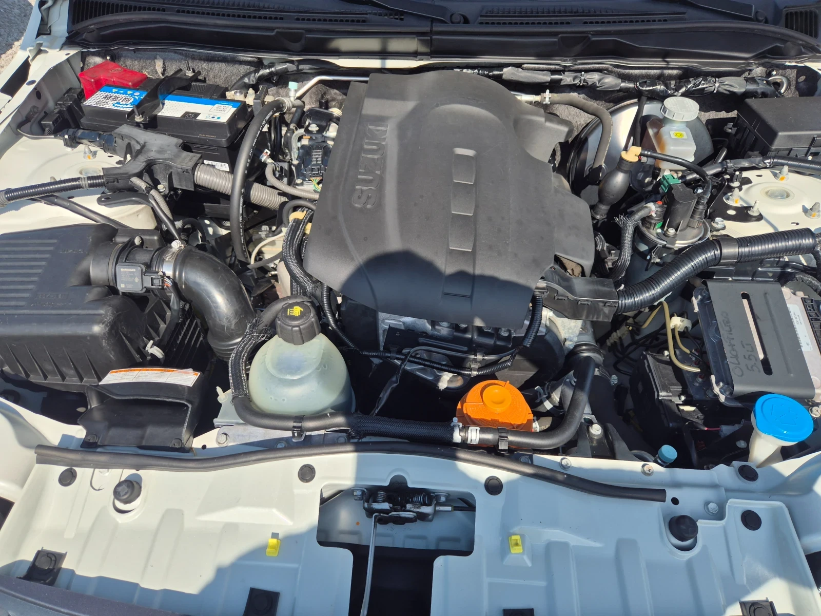 Suzuki Grand vitara 1.9 DiD, снимка 10 - Автомобили и джипове - 56353084
