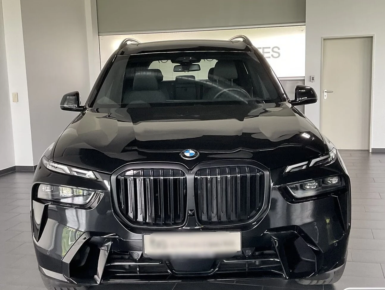 BMW X7 40d/xDrive/M-SPORT PRO/PANO/HUD/360/7 SEAT/ | Mobile.bg � ����������� 2