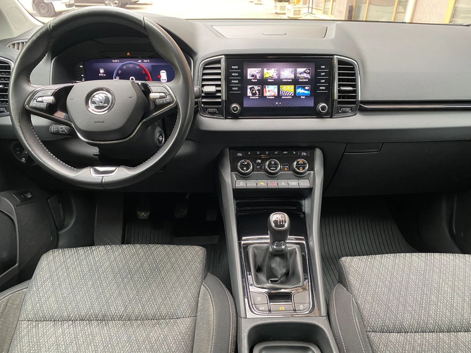 Skoda Karoq 2, 0 TDI/ STYLE, снимка 9 - Автомобили и джипове - 56523712