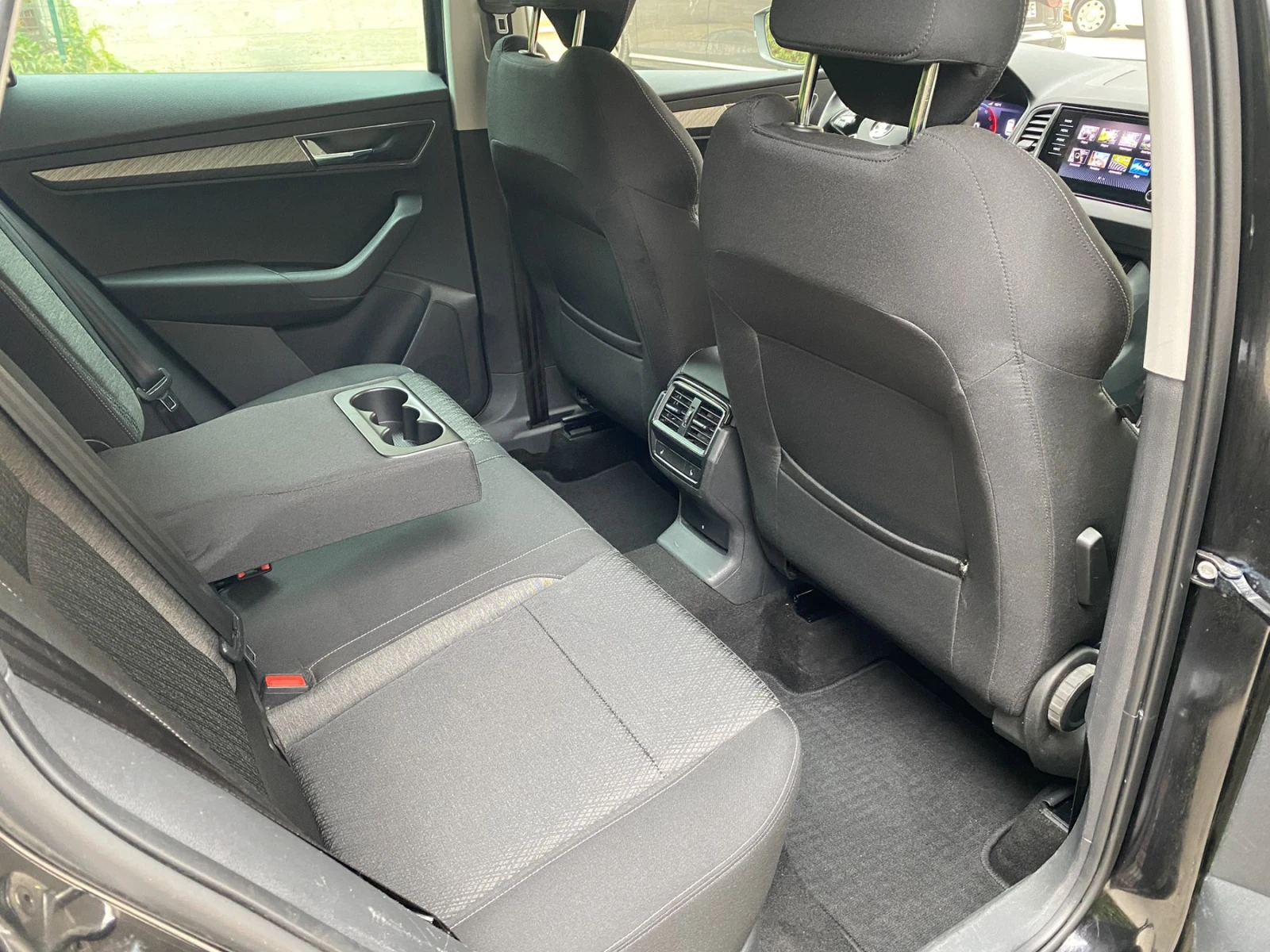 Skoda Karoq 2, 0 TDI/ STYLE, снимка 13 - Автомобили и джипове - 56523712