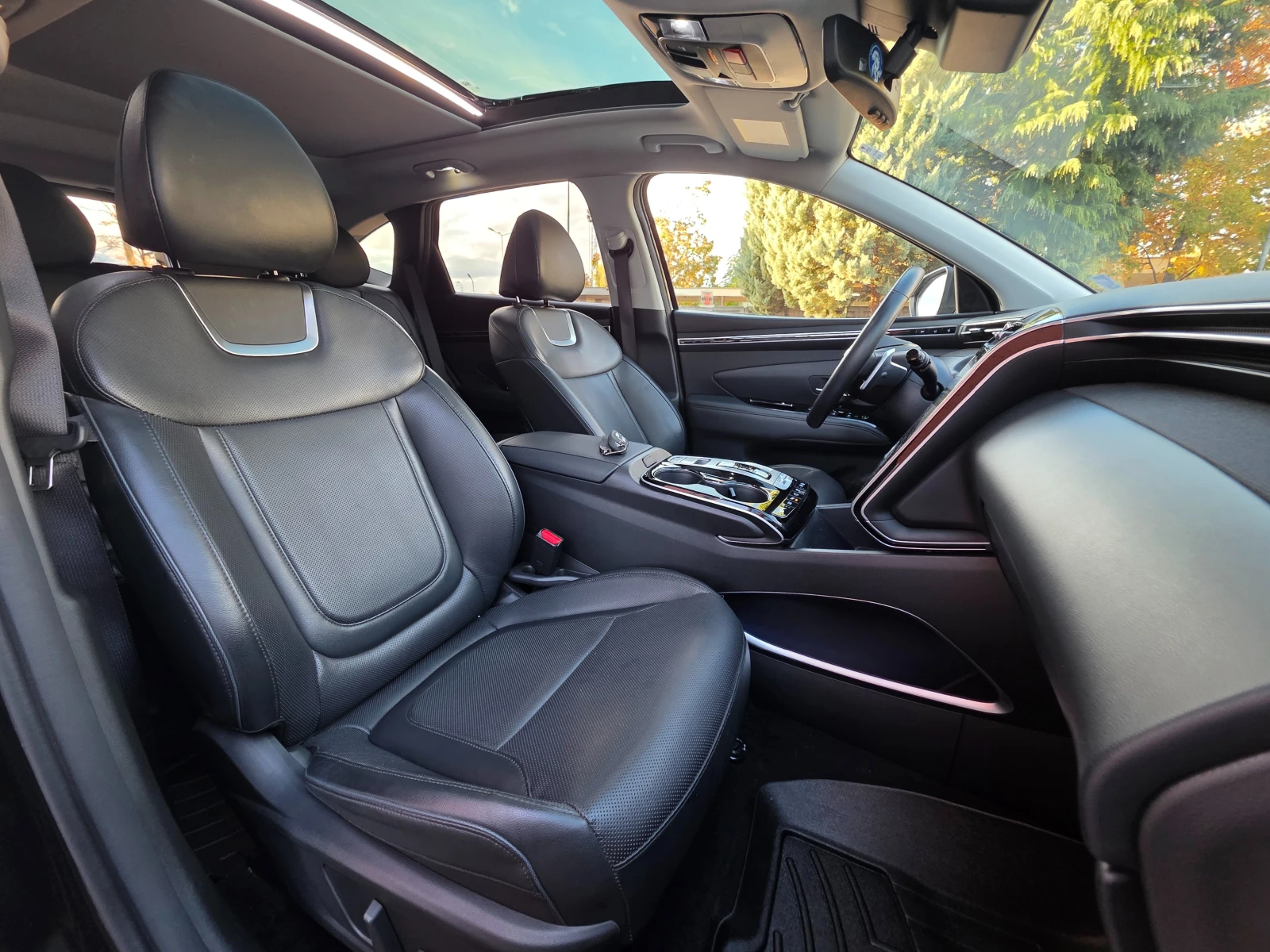 Hyundai Tucson, снимка 10 - Автомобили и джипове - 56547555
