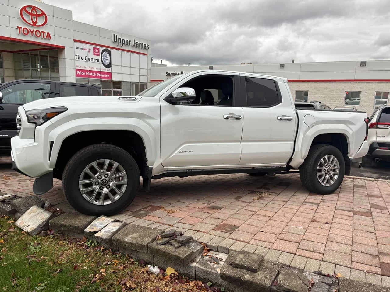 Toyota Tacoma * Hybrid * CARFAX * ��� ������������ ������ | Mobile.bg � ����������� 2