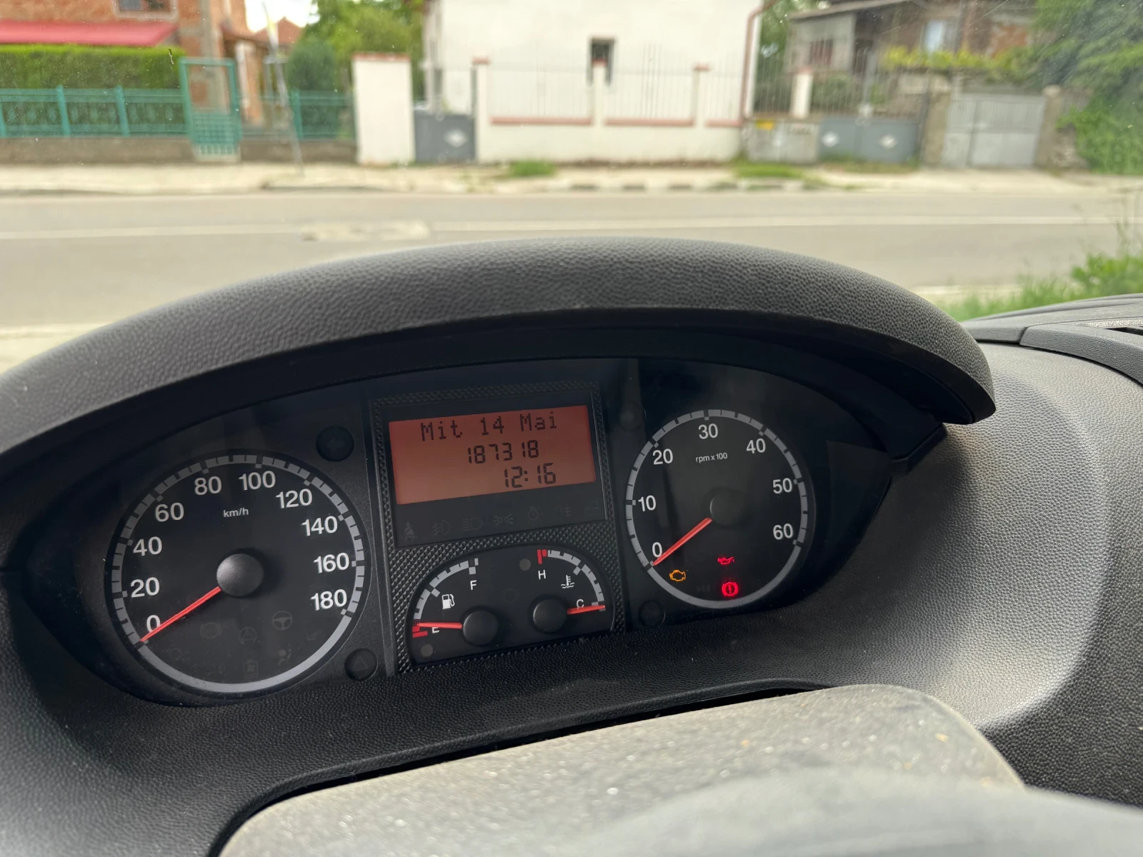 Peugeot Boxer 2.2 DIESEL AUSTRIA - изображение 9