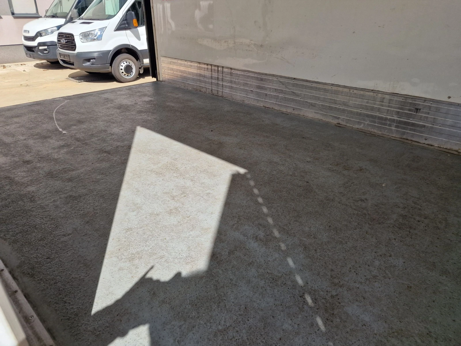 Iveco 35S18 35s17  3.0 HPi швейцарски, снимка 14 - Бусове и автобуси - 54344860