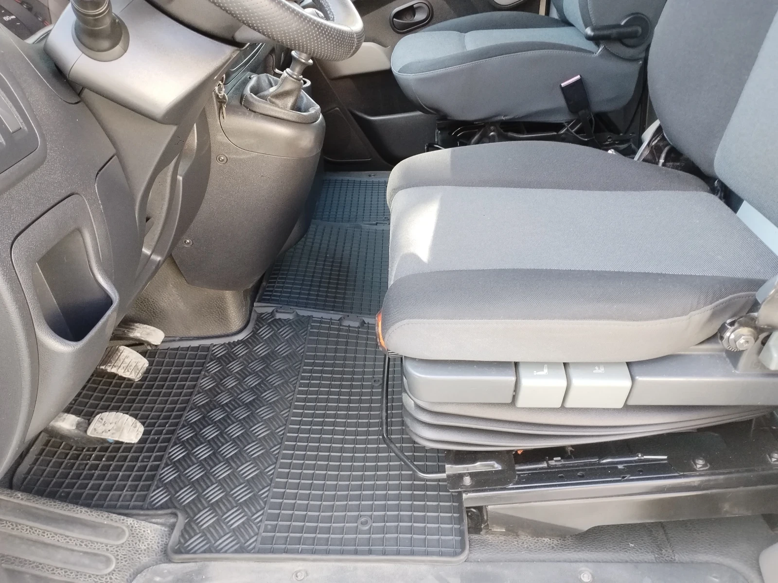 Renault Master, снимка 7 - Бусове и автобуси - 54395507