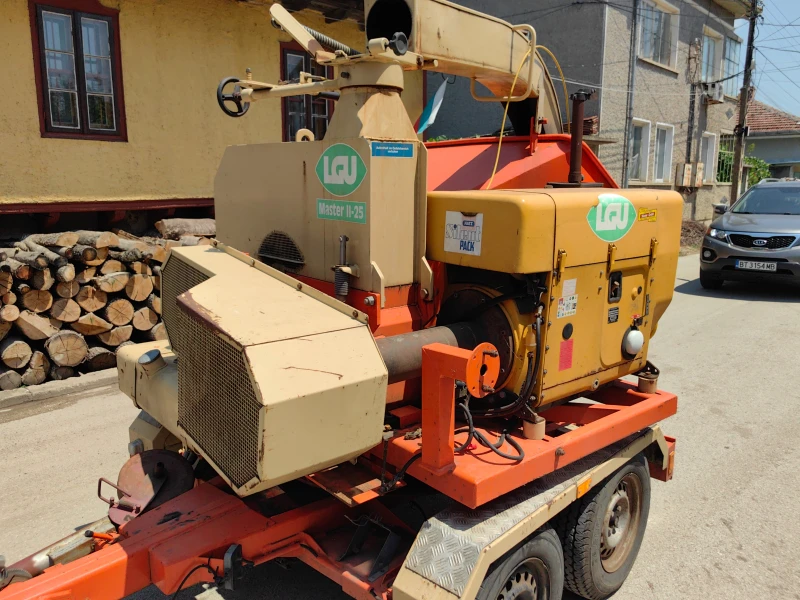 Специализирани машини Машини за дърводобив Дробилка за клони LGU MASTER II-25, снимка 13 - Селскостопанска техника - 50983780
