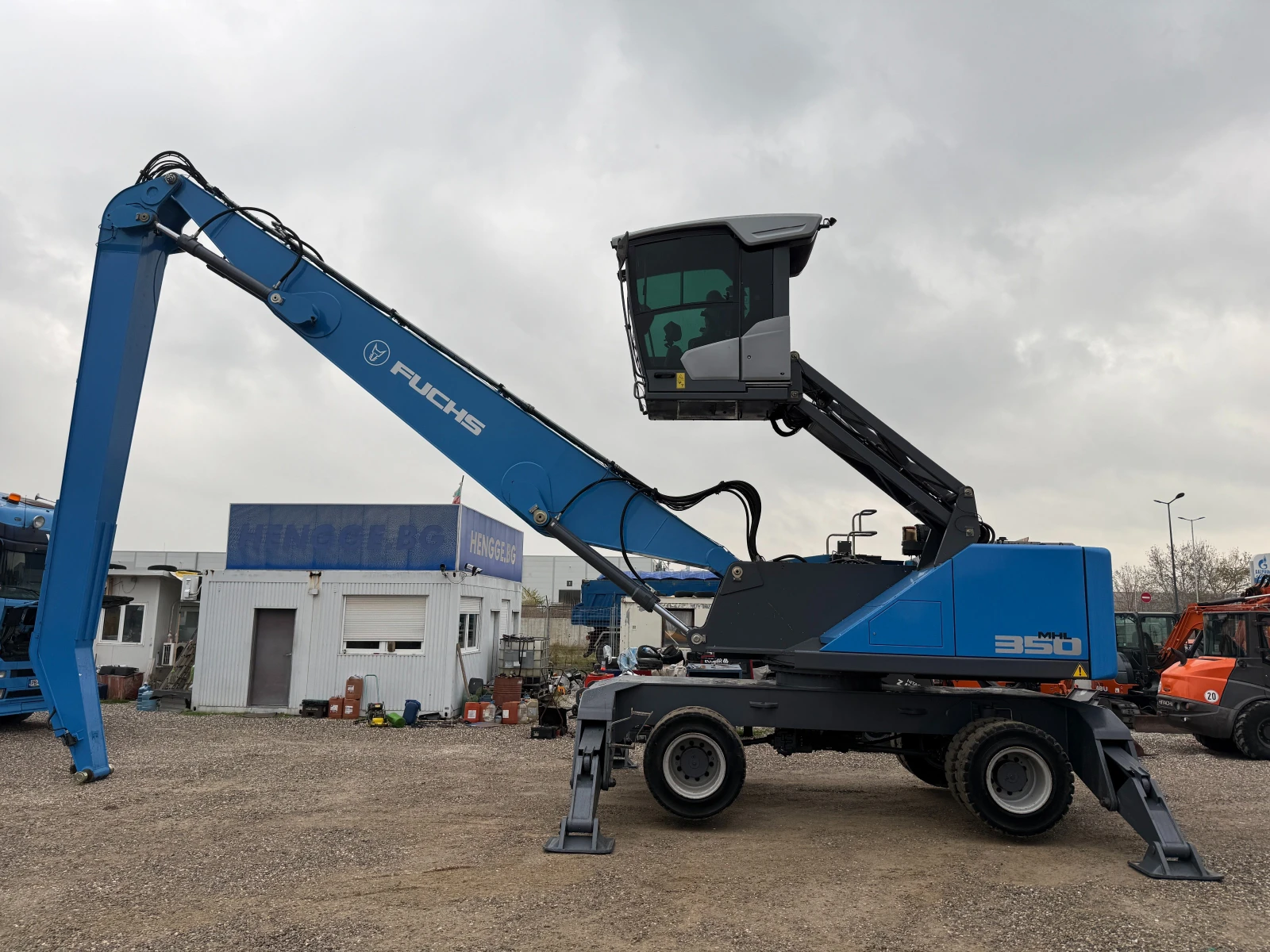 Багер Fuchs MHL 350 МАГНИТЕН ГЕНЕРАТОР, снимка 1