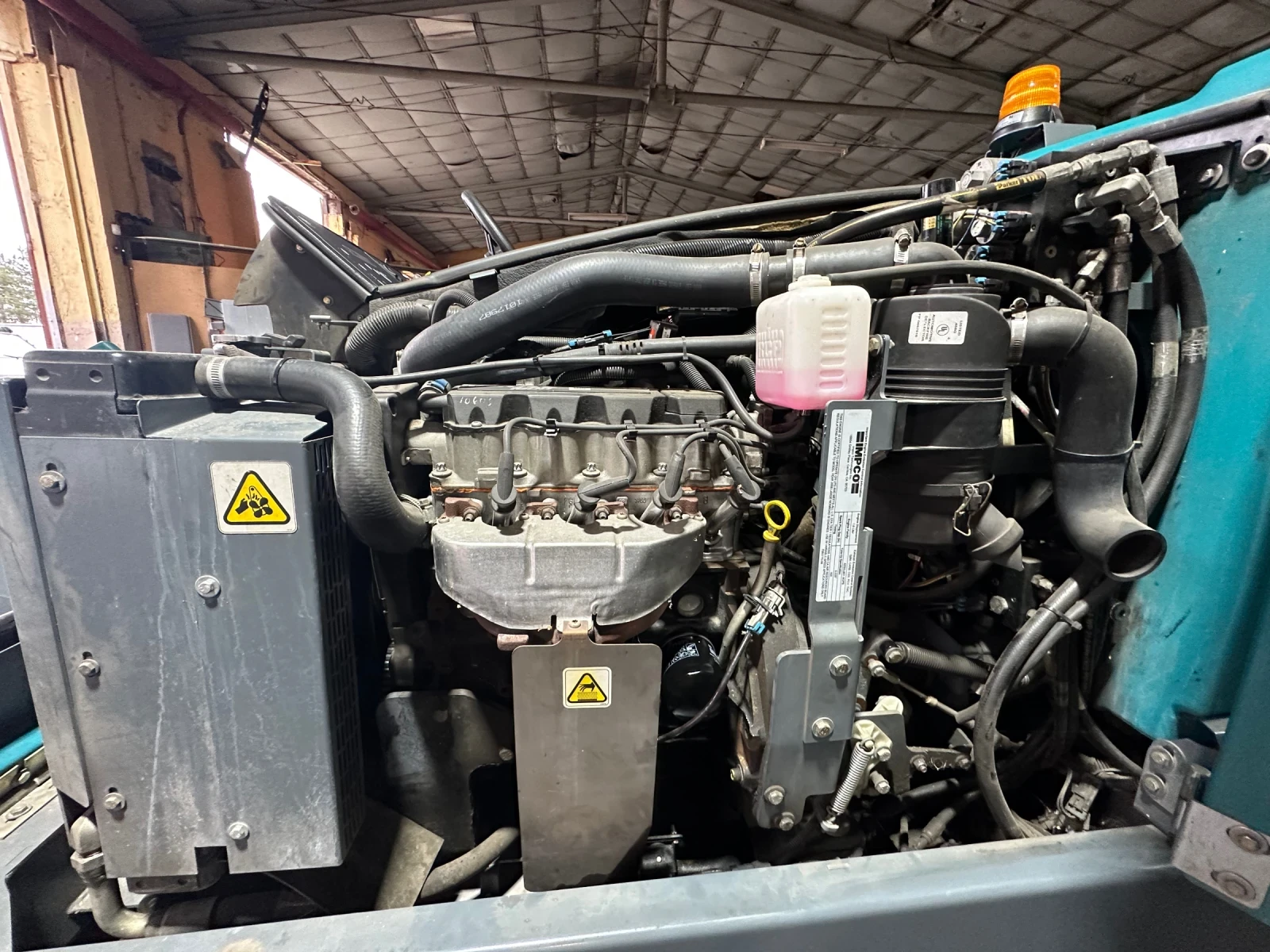 Други специализирани машини Друга комбинирана миячно-метачна машина Tennant M20 - изображение 8