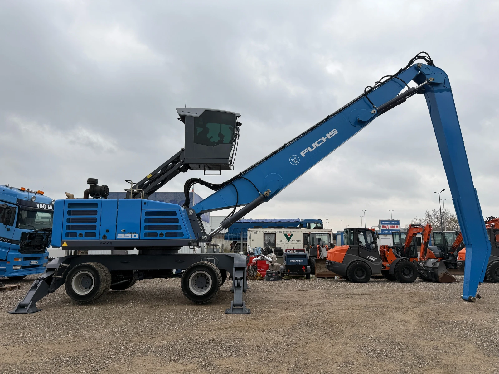  Fuchs MHL 350   | Mobile.bg   13