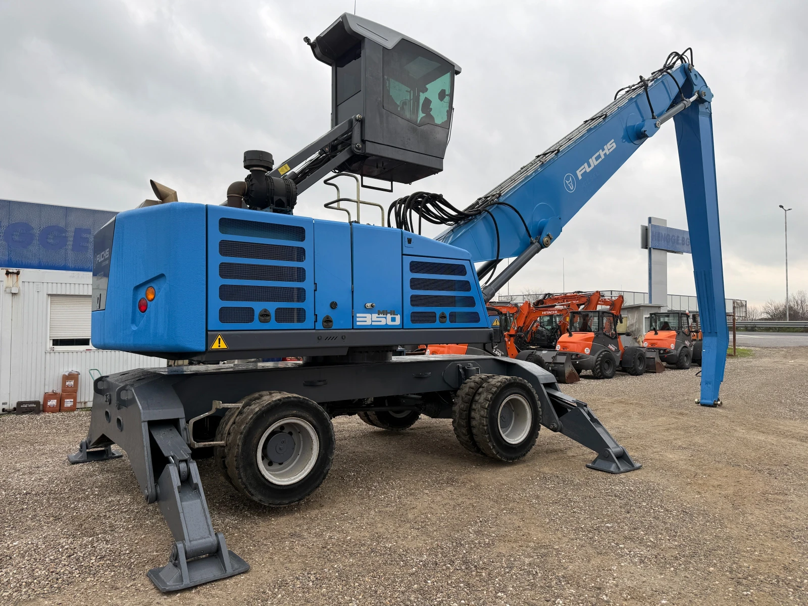  Fuchs MHL 350   | Mobile.bg   11