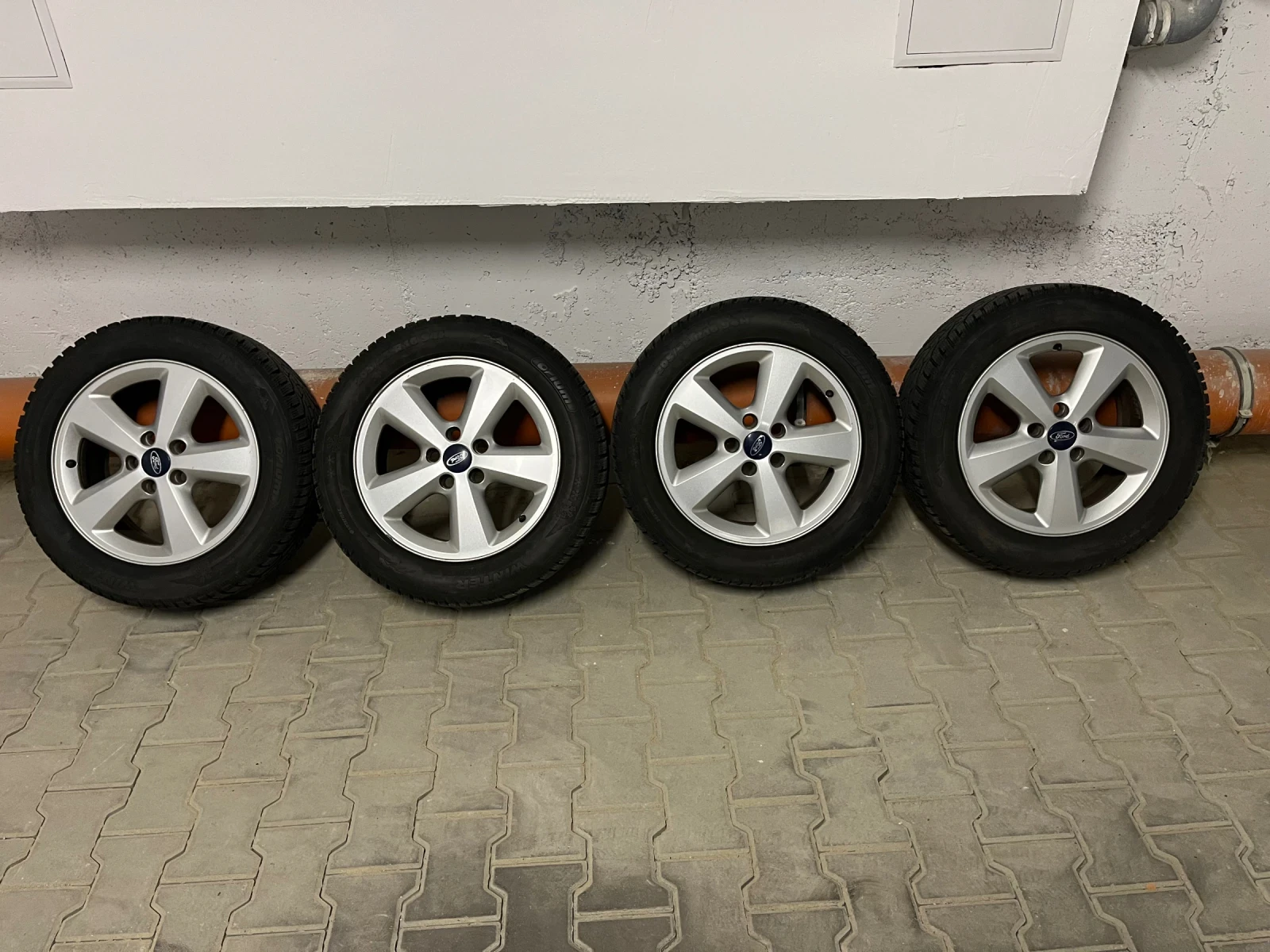    205/55R16  Ford Focus | Mobile.bg   8
