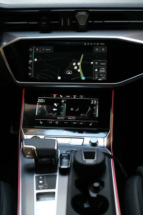 Audi A6 Facelift + 3xSline + Full Black Optics, снимка 8