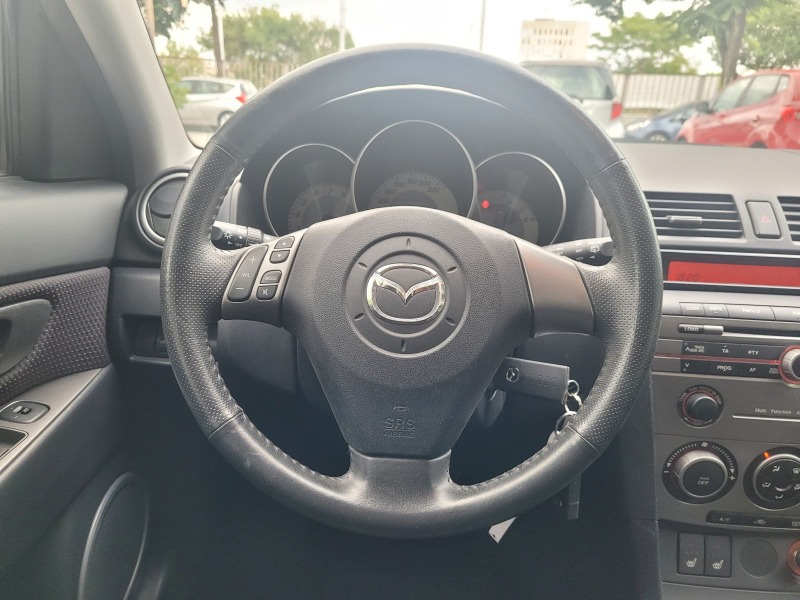 Mazda 3 1.6 i, снимка 11 - Автомобили и джипове - 46474008