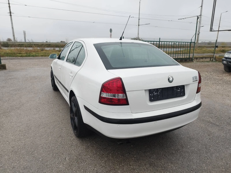 Skoda Octavia 1.8TSI БЕНЗИН 160кс, снимка 7 - Автомобили и джипове - 48041503