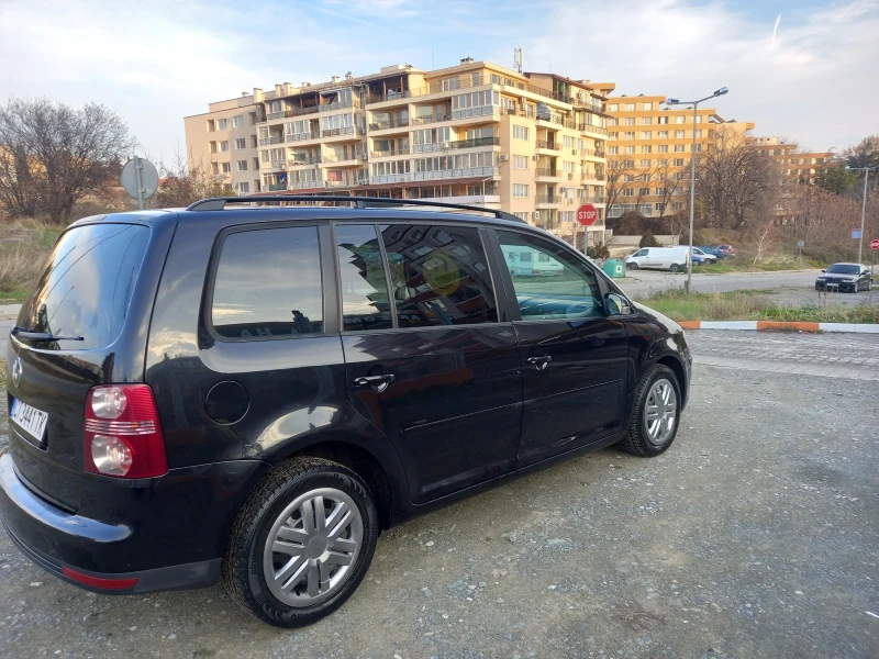 VW Touran, снимка 3 - Автомобили и джипове - 48348758