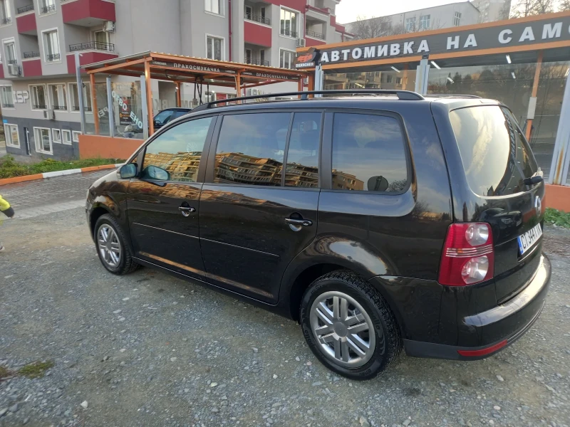 VW Touran, снимка 2 - Автомобили и джипове - 48348758