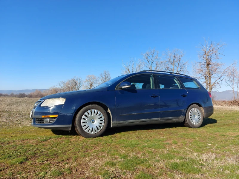 VW Passat, снимка 1 - Автомобили и джипове - 48539273