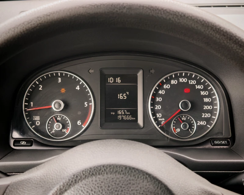 VW Caddy 1.6TDI EURO 5, снимка 10 - Автомобили и джипове - 50231358