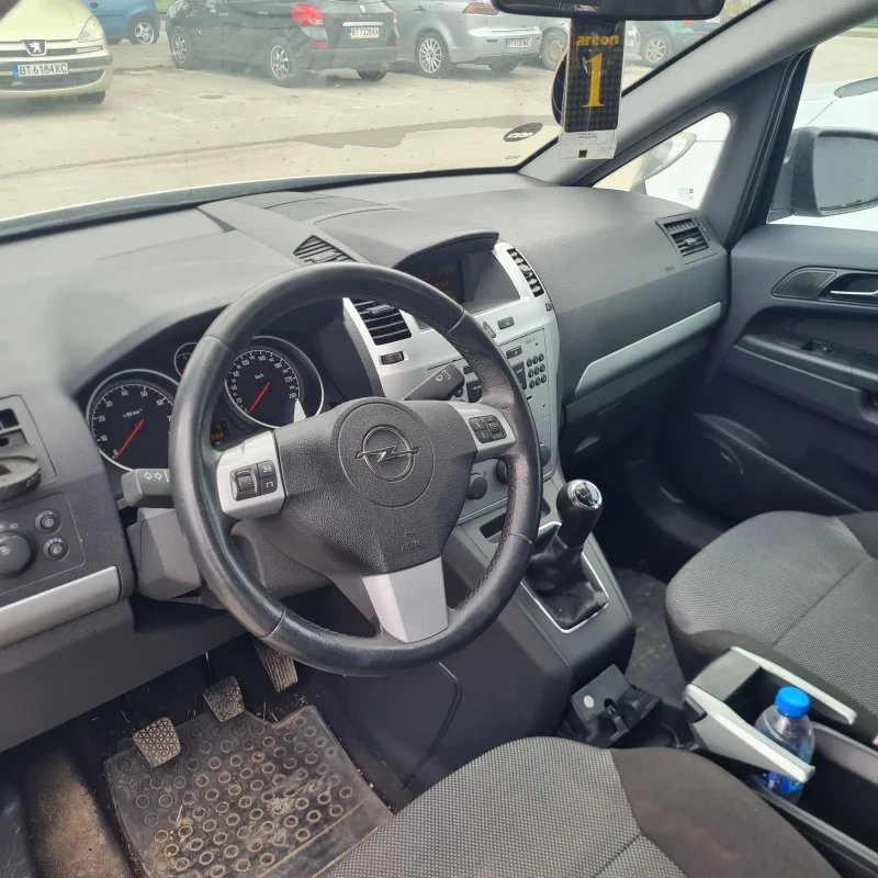 Opel Zafira, снимка 6 - Автомобили и джипове - 52376151