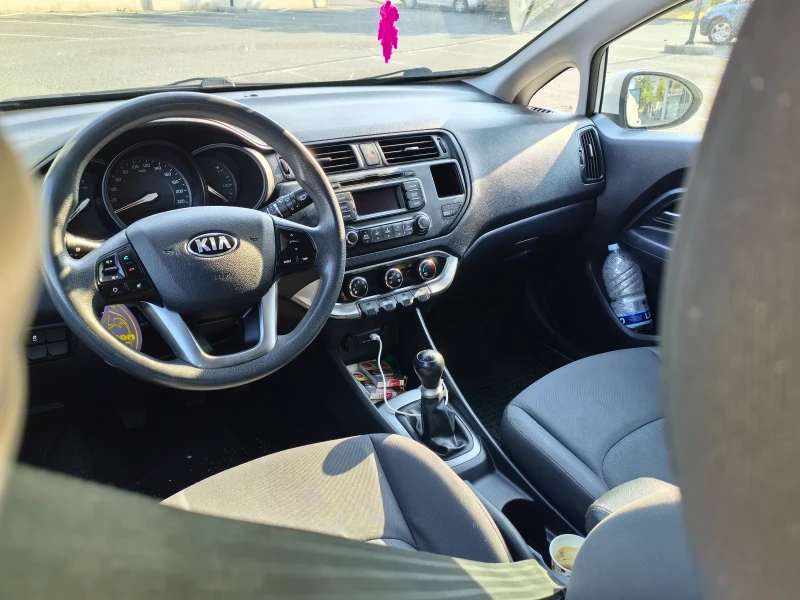 Kia Rio 1.4i, снимка 7 - Автомобили и джипове - 52674899