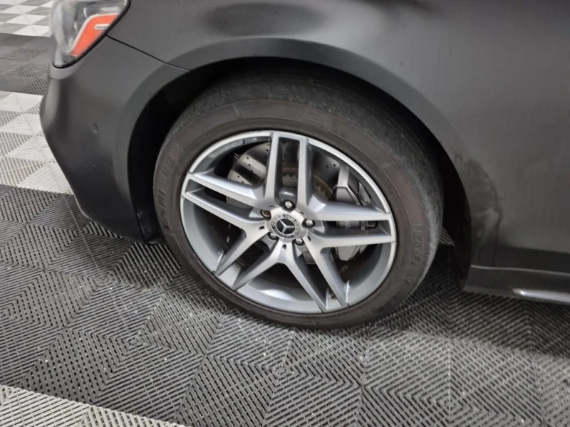 Mercedes-Benz S 560 * CARFAX * БЕЗ ПЪРВОНАЧАЛНА ВНОСКА, снимка 17 - Автомобили и джипове - 52998701