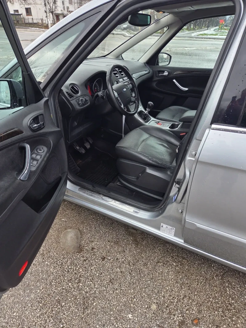 Ford Galaxy 2.0TDCI GHIA 7 МЕСТА, снимка 15 - Автомобили и джипове - 53112124