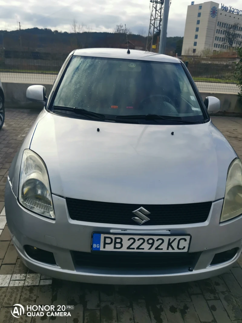 Suzuki Swift 1.3, снимка 6 - Автомобили и джипове - 53125249